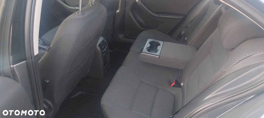 Volkswagen Jetta 1.4 TSI Comfortline - 20