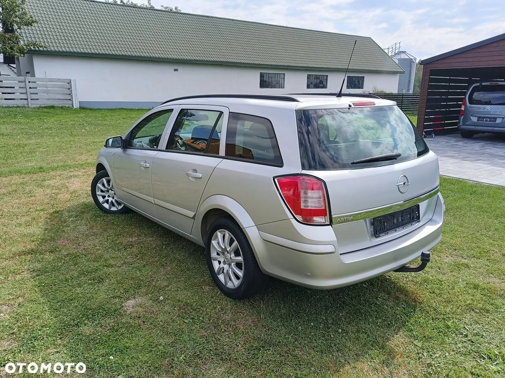Opel Astra 1.8 Edition - 4
