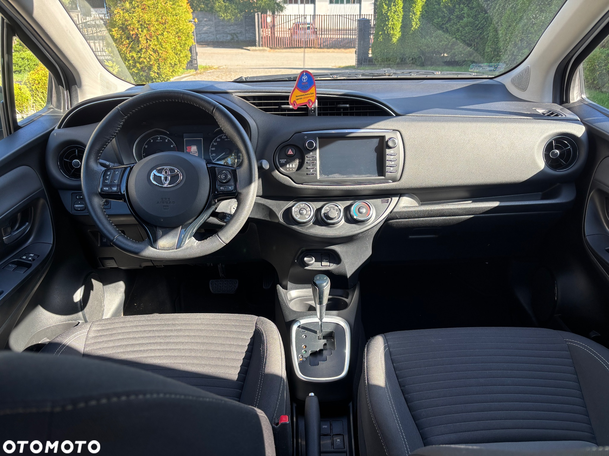 Toyota Yaris 1.5 Premium CVT - 10