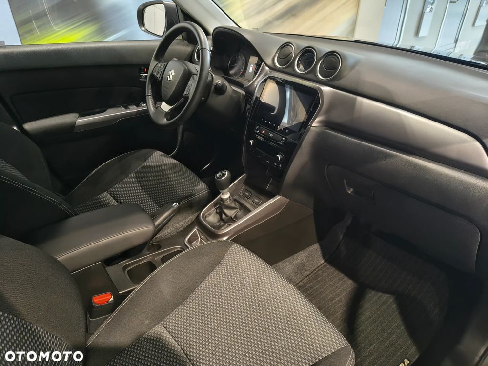Suzuki Vitara 1.4 Boosterjet mHEV Premium 2WD - 13