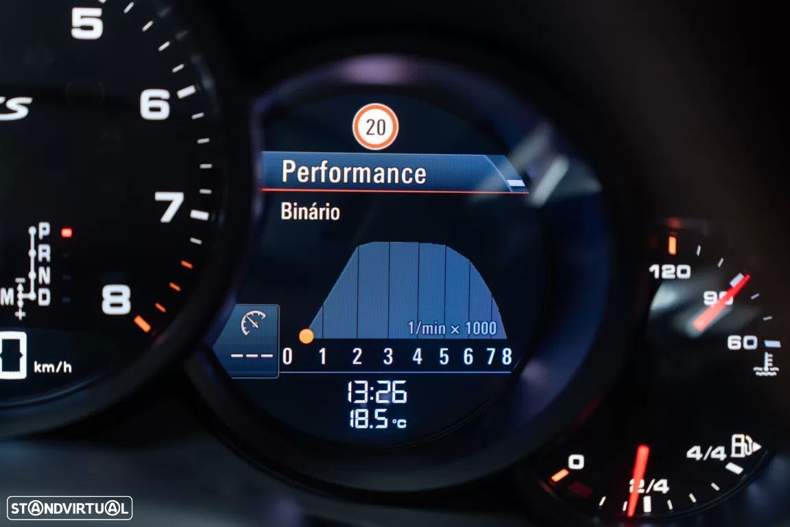 Porsche 911 (991) Carrera GTS PDK - 34