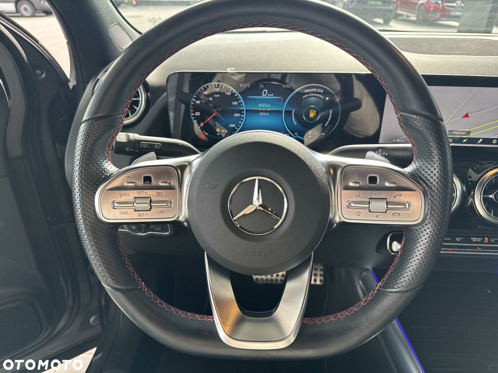 Mercedes-Benz GLA 200 AMG Line - 23