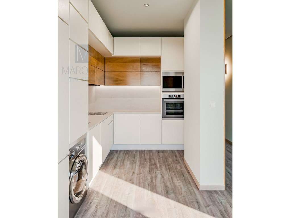Apartamento T2 com 2ªs Suites e 2ªs Varandas no Laranjeiro - Almada - Grande imagem: 5/11