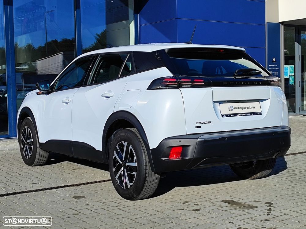 Peugeot 2008 1.2 PureTech Style - 7