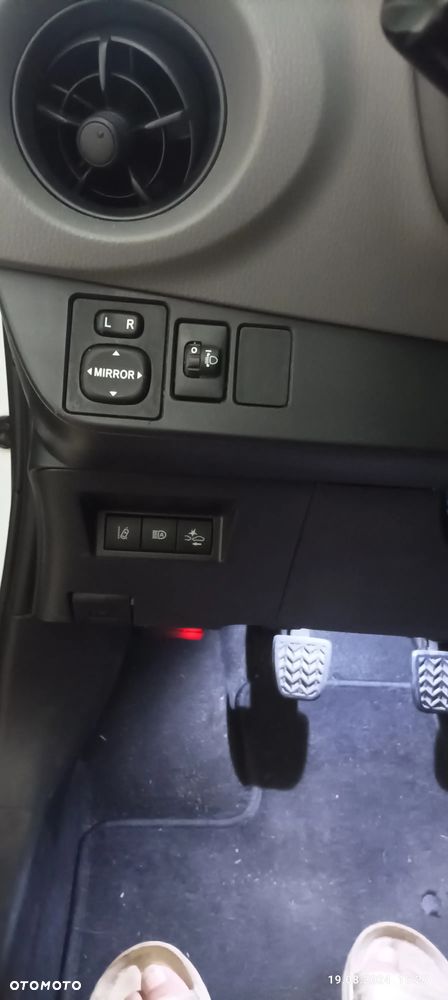 Toyota Yaris 1.0 Active - 9