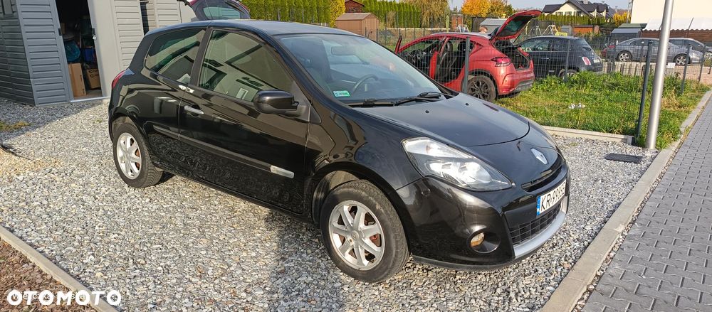 Renault Clio - 2