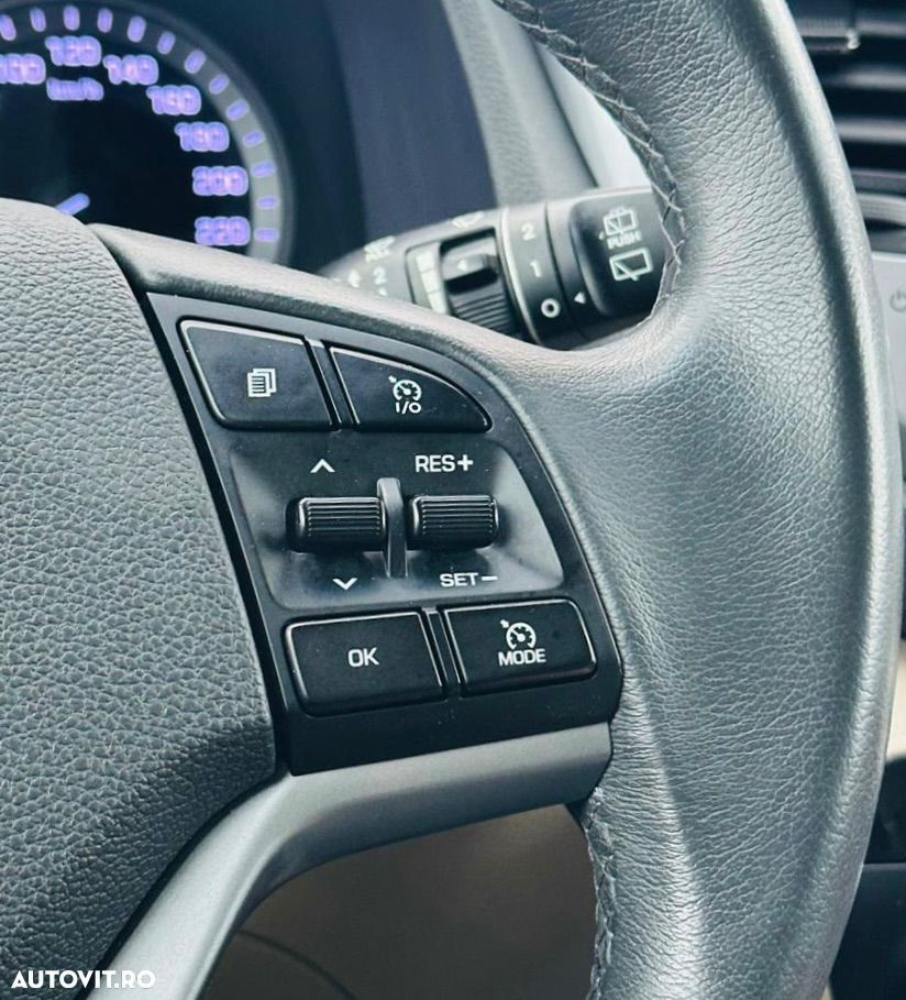 Hyundai Tucson blue 1.7 CRDi 2WD Passion Plus - 29