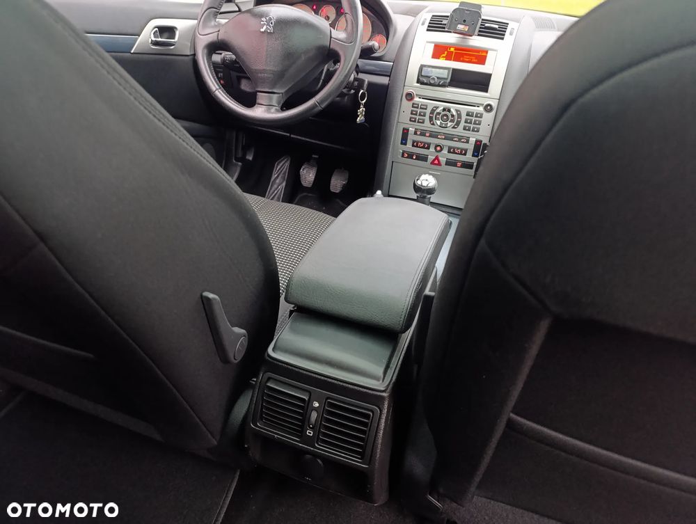 Peugeot 407 HDi 110 Business Line - 20