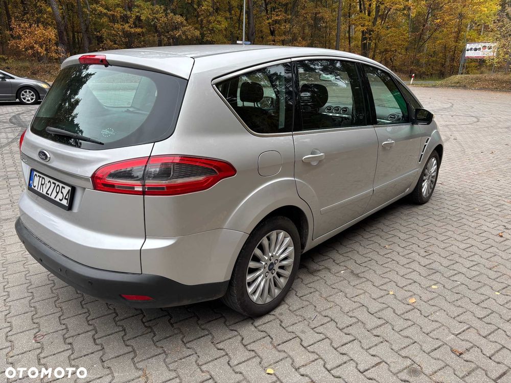 Ford S-Max 2011 photo 2