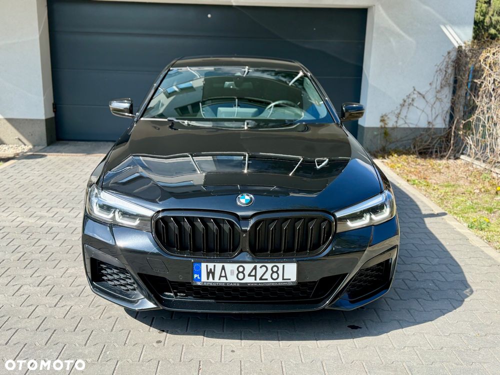 BMW Seria 5 520d xDrive M Sport sport - 2