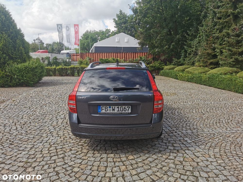 Kia Ceed 1.6 CVVT LX - 11