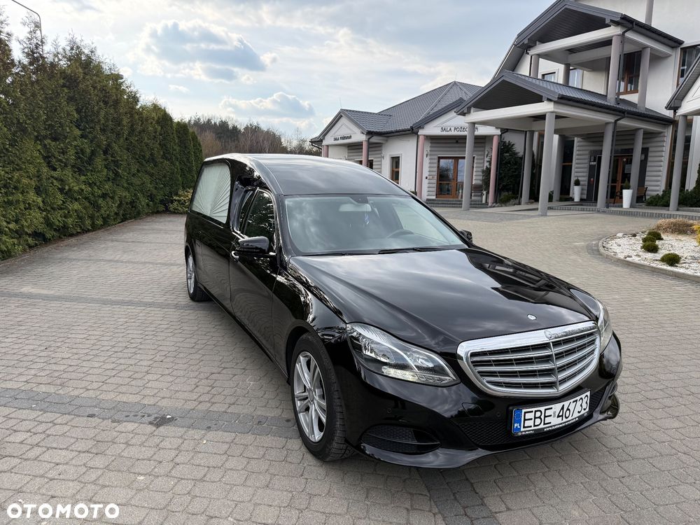 Mercedes-Benz Klasa E - 2