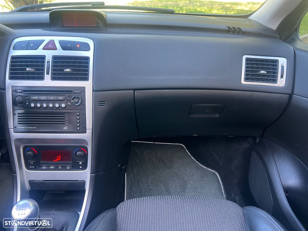 Peugeot 307 CC 2.0 HDi Sport - 38