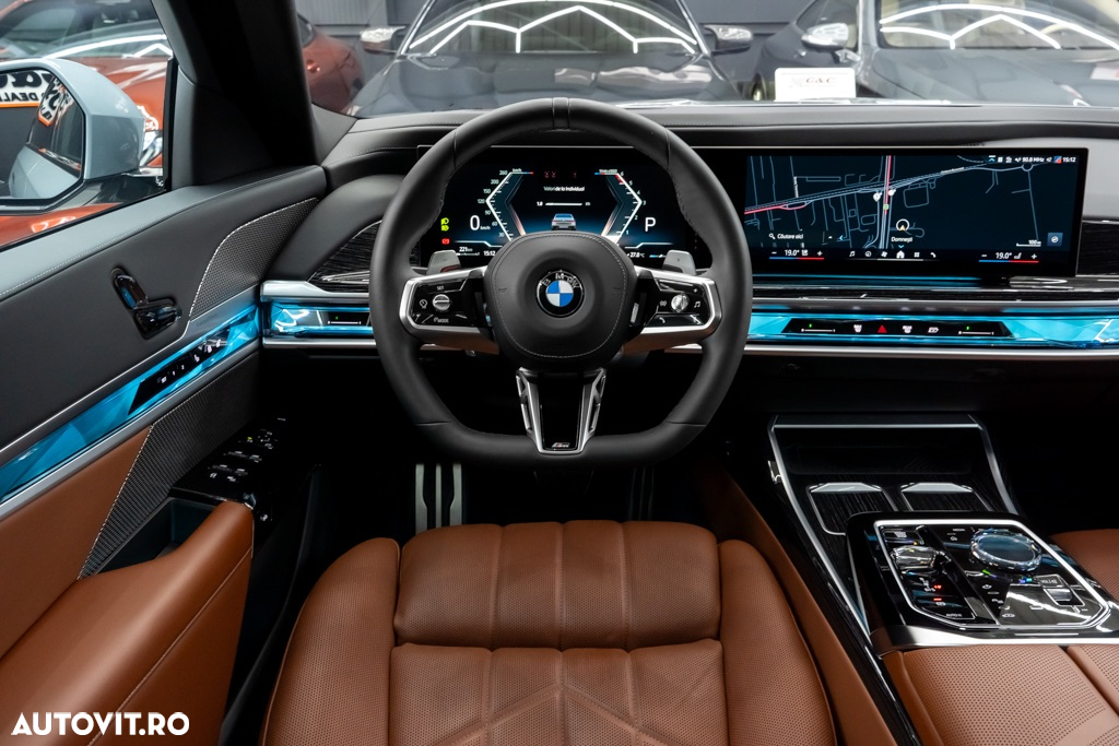BMW Seria 7 740d xDrive MHEV - 10