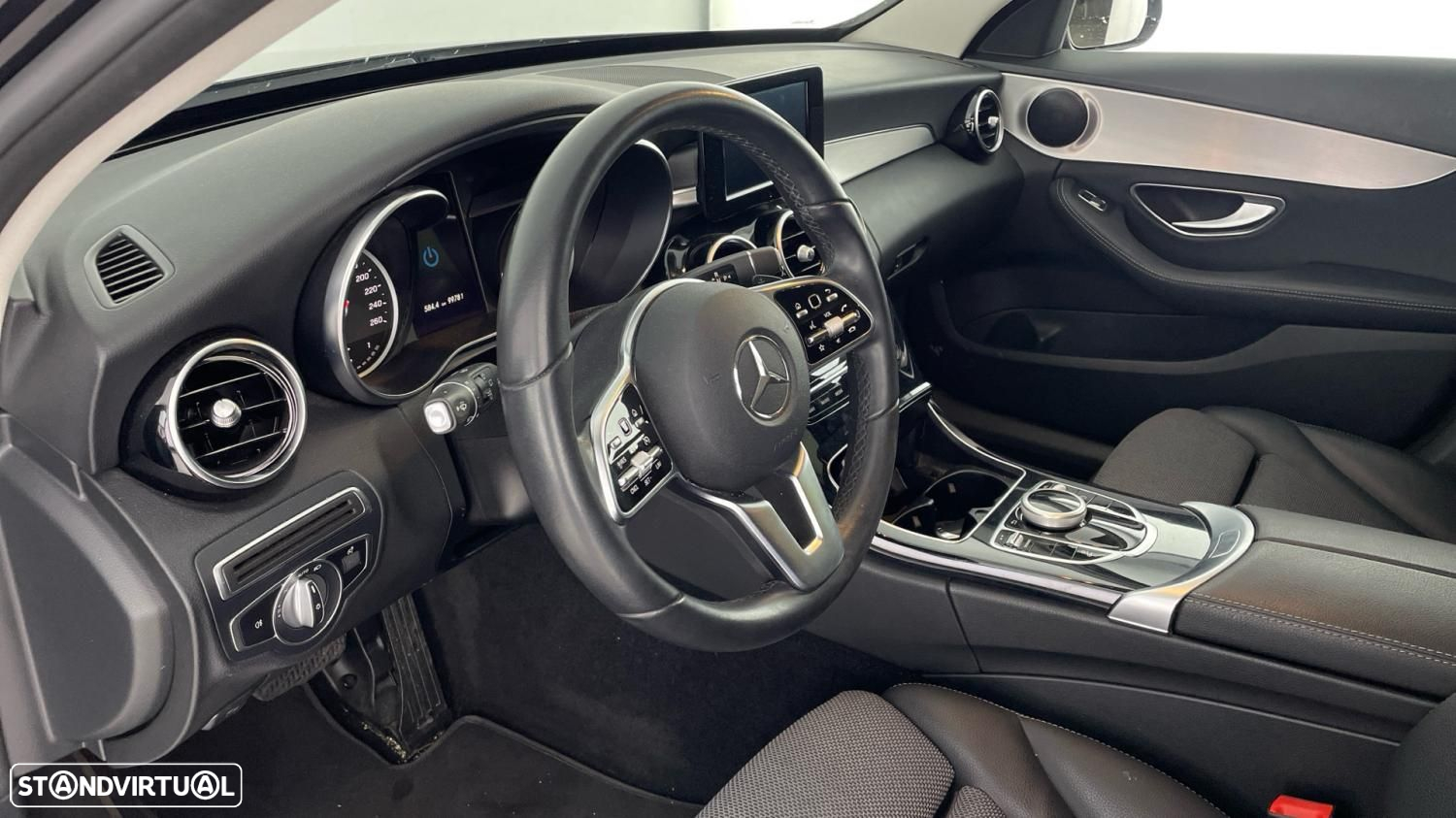 Mercedes-Benz C 300 e Avantgarde - 12