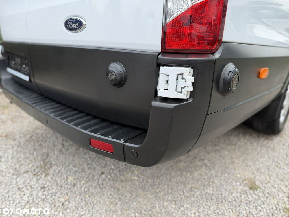Ford Transit - 36