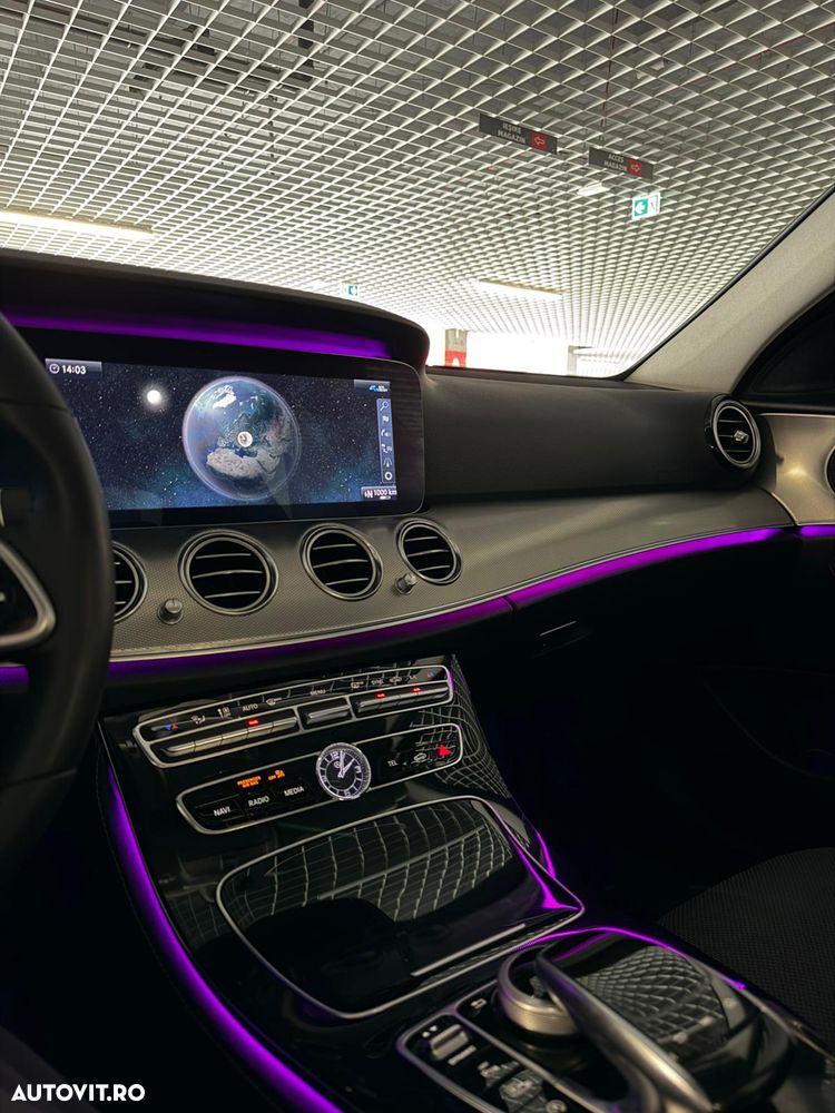 Mercedes-Benz E 220 d 9G-TRONIC - 35