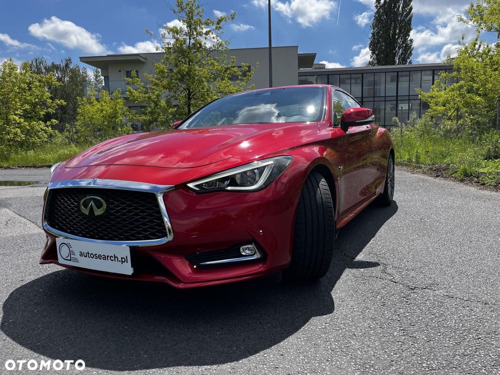Infiniti Q60 - 9