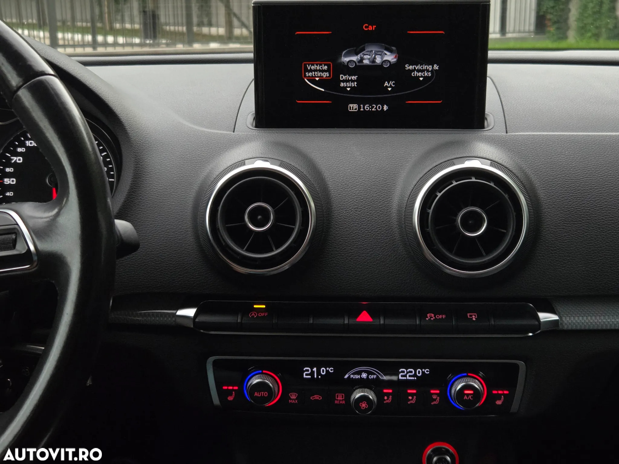 Audi A3 1.6 TDI Sportback S tronic design - 18