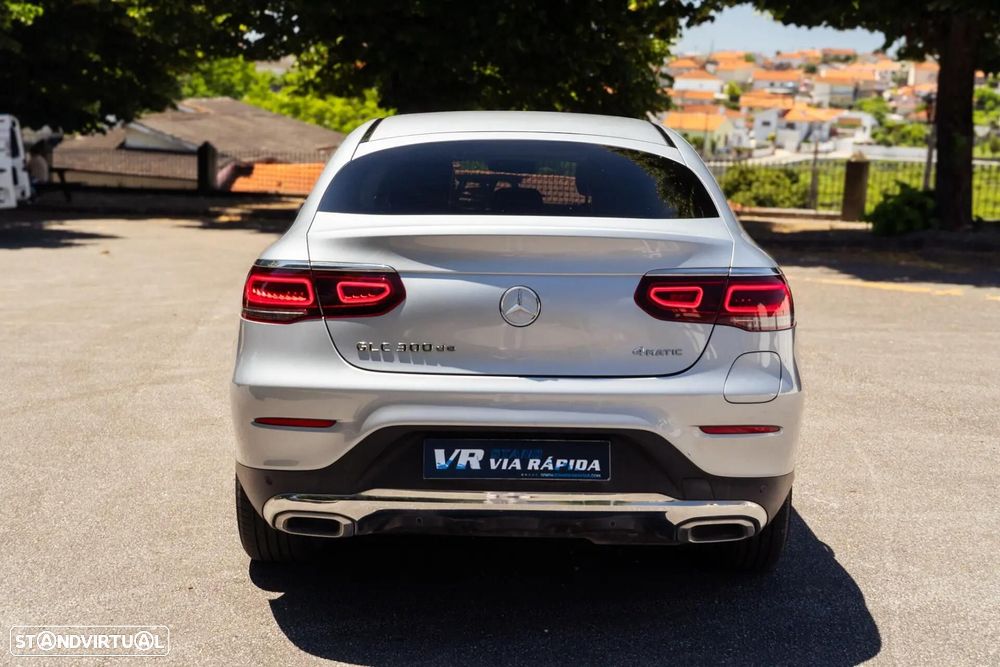 Mercedes-Benz GLC 300 e Coupe 4Matic - 6