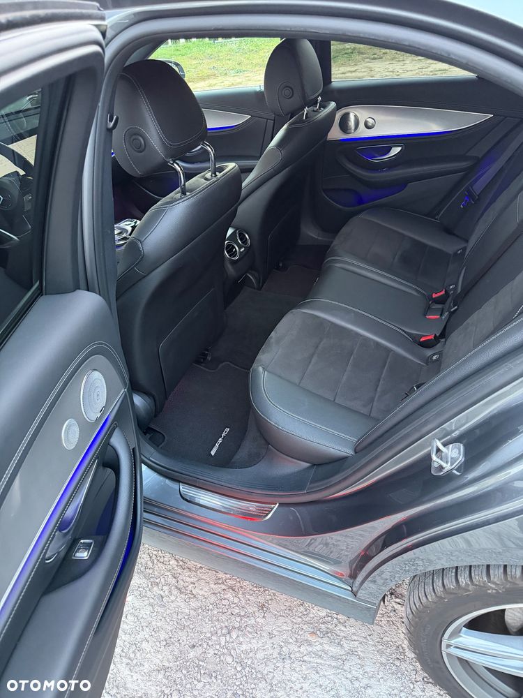 Mercedes-Benz E-Class 2018 photo 5