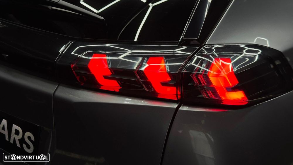 Peugeot e-2008 50 kWh Allure Pack - 16