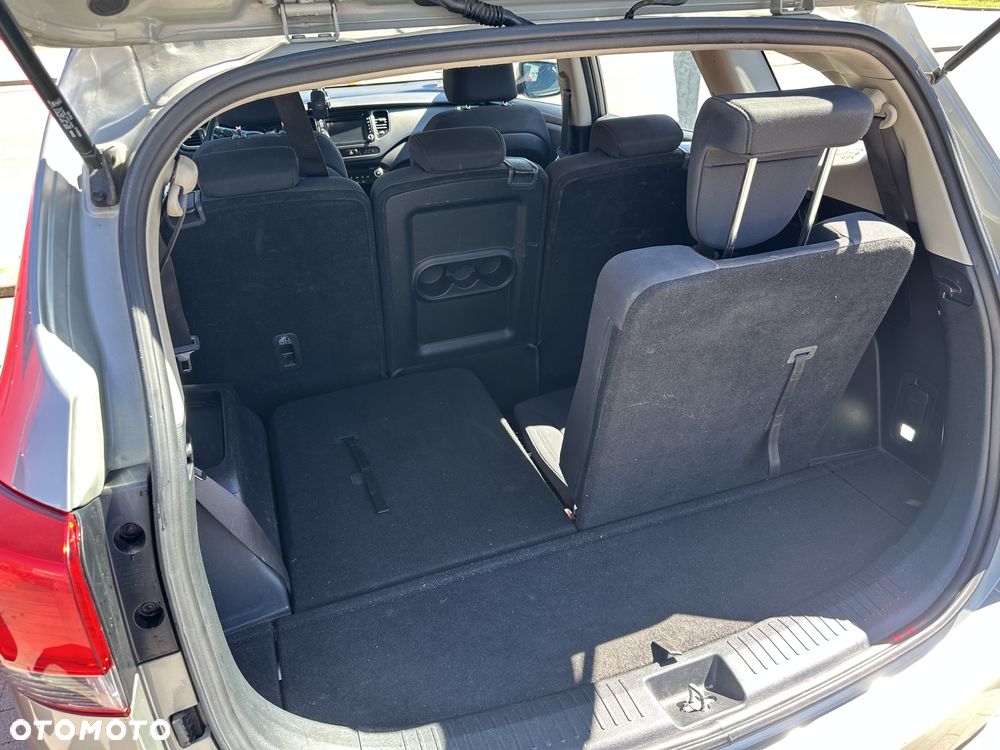 Kia Carens 1.6 GDI L 7os - 7