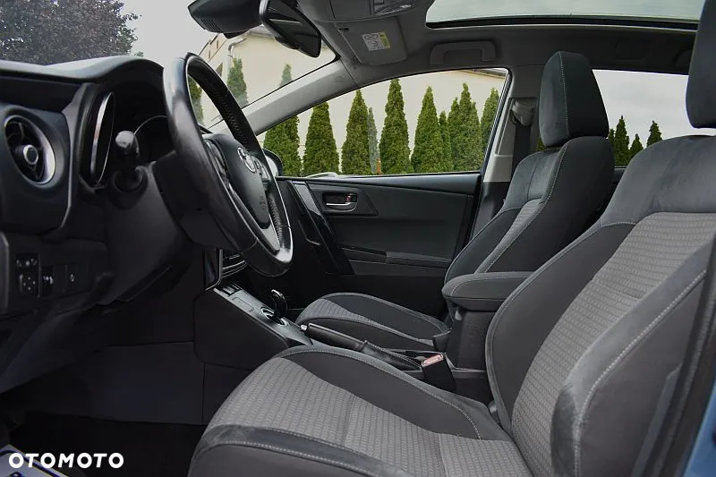 Toyota Auris 1.8 VVT-i Hybrid Automatik Touring Sports Executive - 10