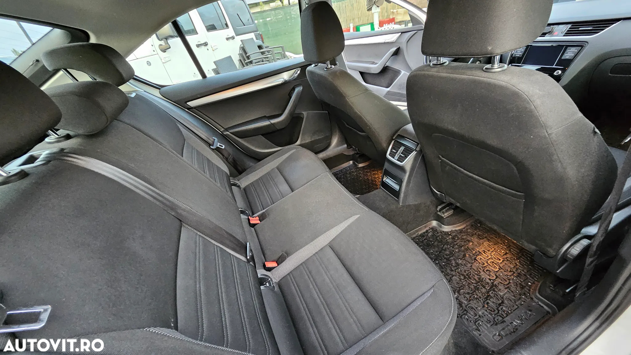 Skoda Octavia 1.0 TSI Ambition - 6