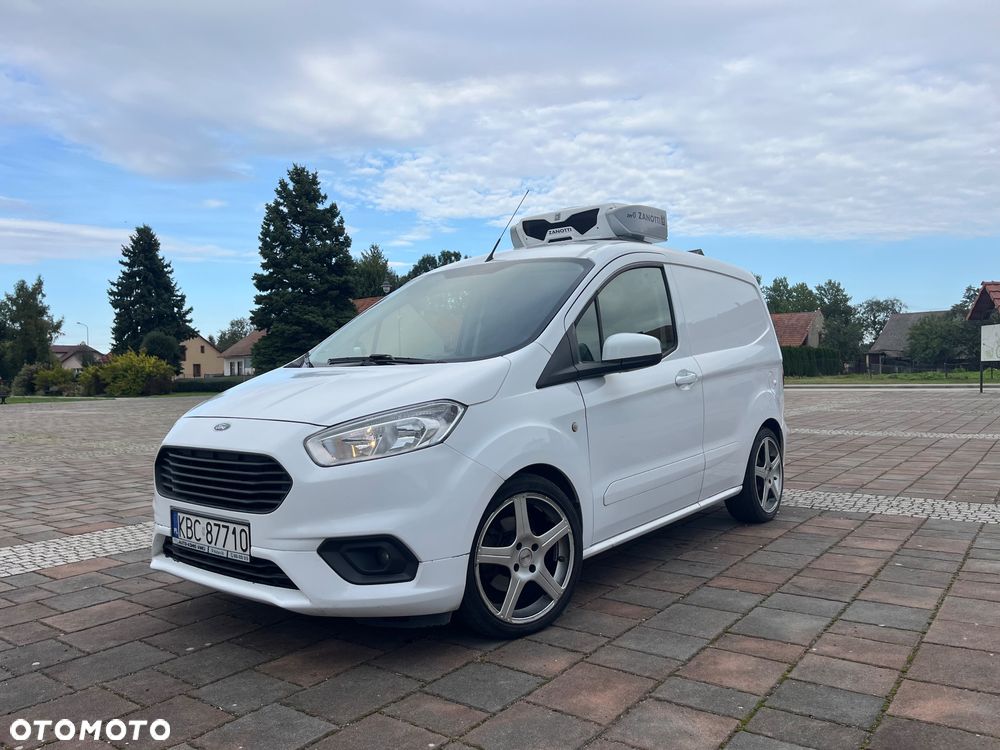 Ford Transit Courier - 1