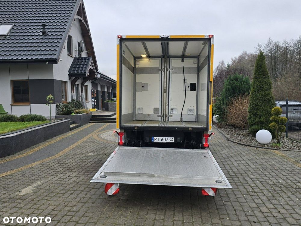 Iveco Daily 65C18 3.0 HI-MATIC / Chłodnia Mroźnia - 5