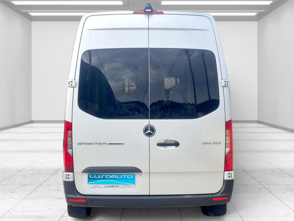 Mercedes-Benz Sprinter - 7