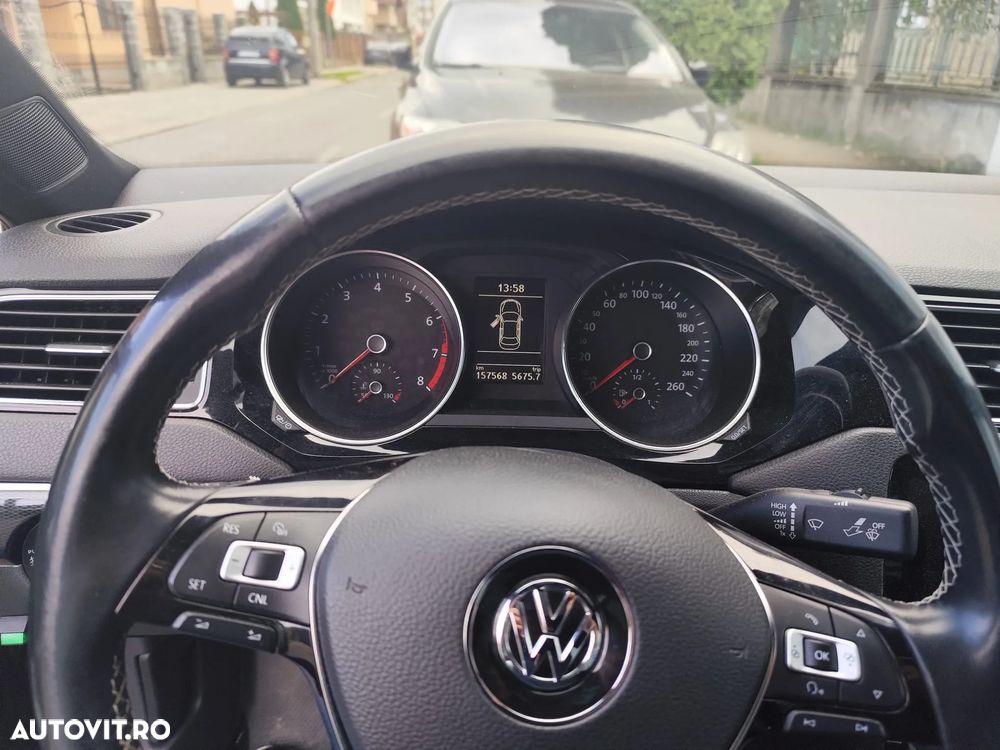 Volkswagen Jetta 1.4 TSI BlueMotion Technology - 6