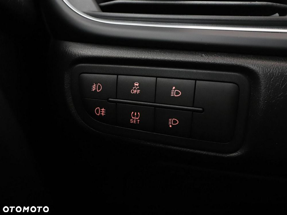 Fiat Tipo 1.4 T-Jet Lounge - 34