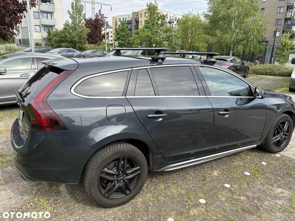 Volvo V60 D4 AWD Momentum - 5