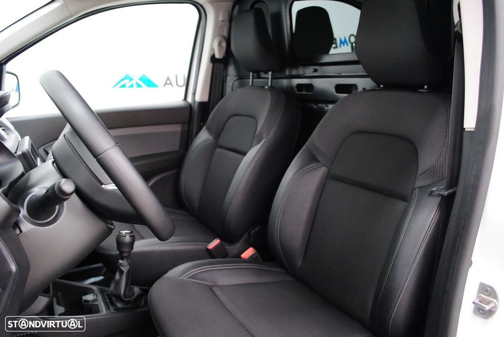 Renault Express 1.5 Blue dCi Advance - 26