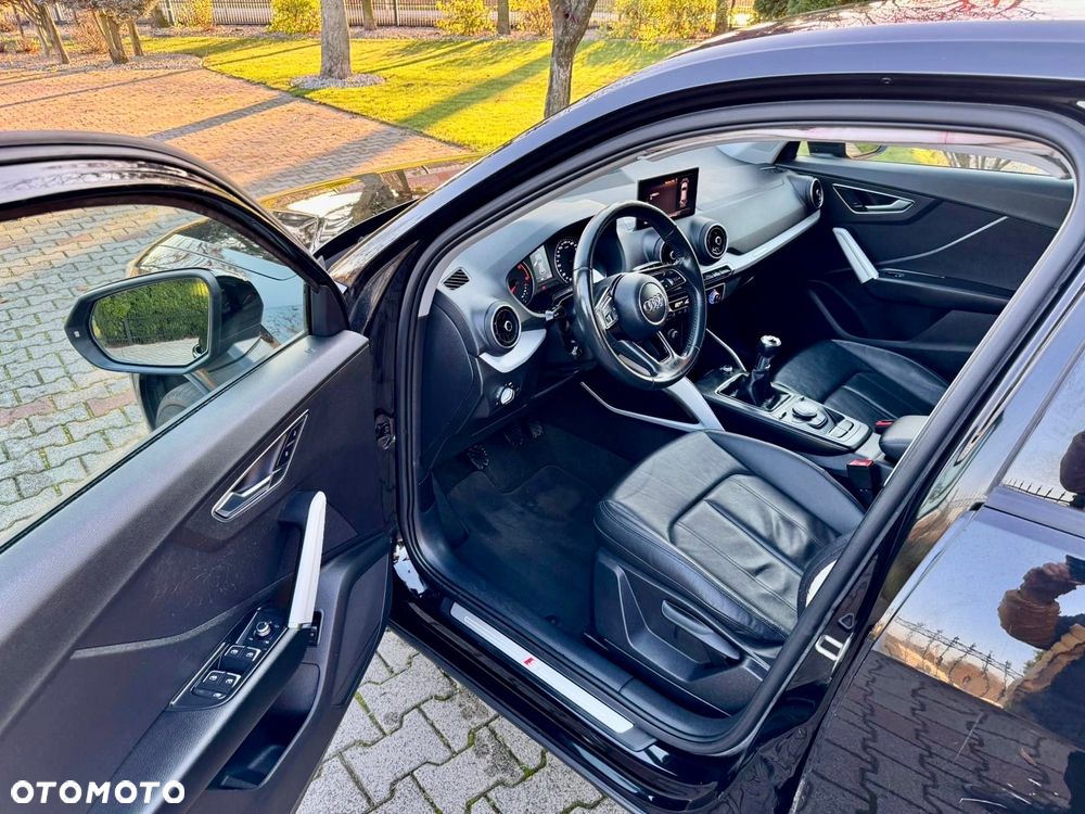 Audi Q2 30 TDI sport - 11