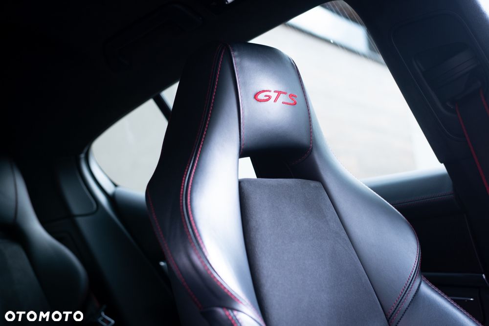 Porsche Panamera GTS - 7