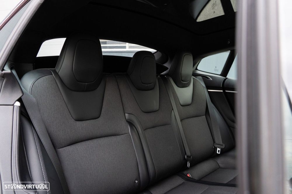 Tesla Model S Long Range AWD - 10