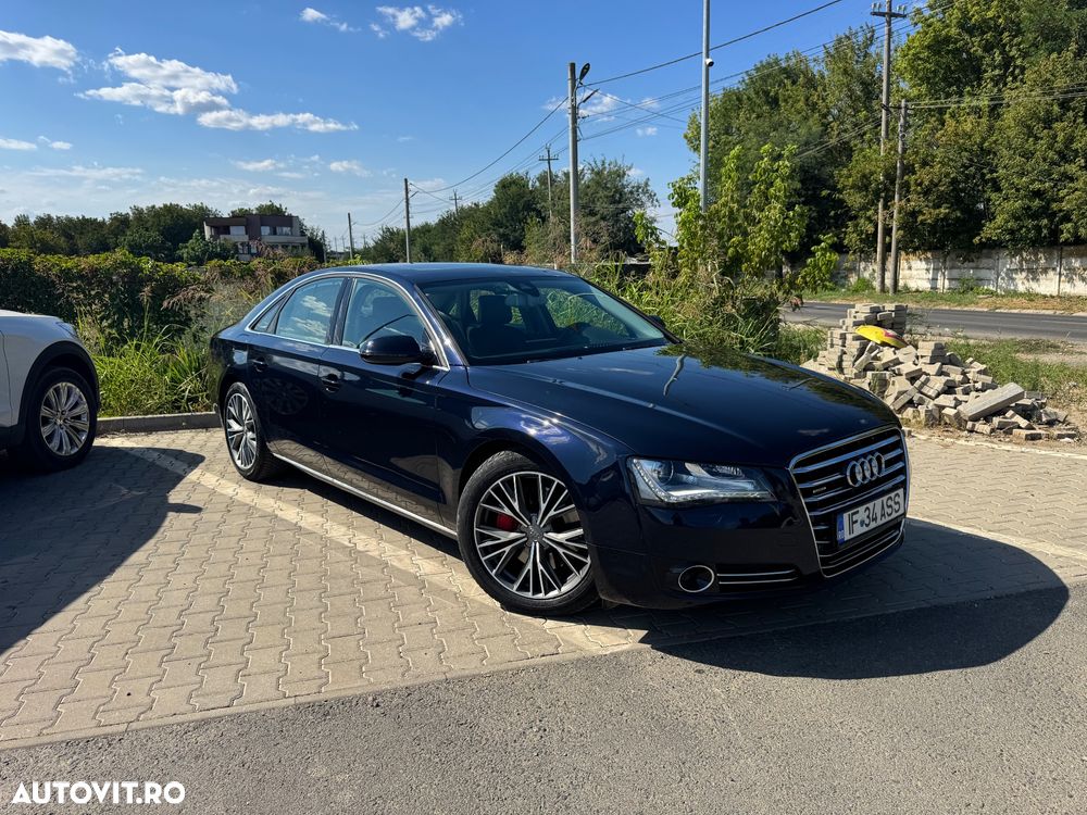 Audi A8 - 4