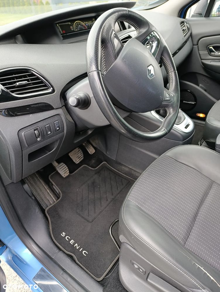 Renault Scenic Energy dCi 130 Start & Stop Bose Edition - 17