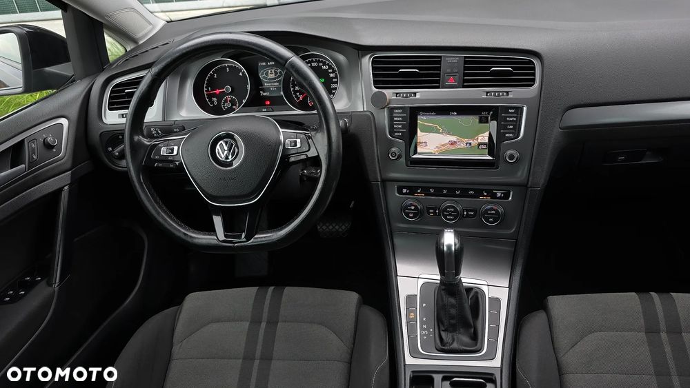 Volkswagen Golf VII 1.6 TDI BMT Highline DSG - 2