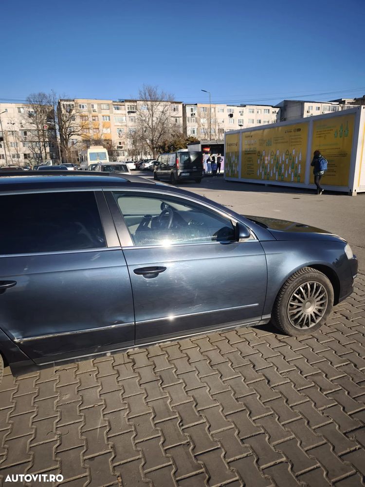 Volkswagen Passat - 5