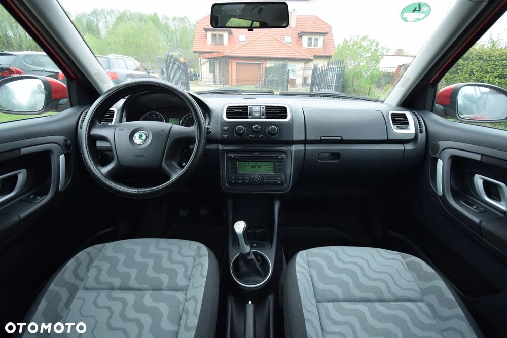 Skoda Fabia 1.2 HTP Ambiente - 14