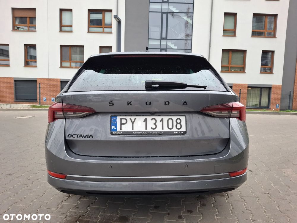 Skoda Octavia 2.0 TDI Style DSG - 5
