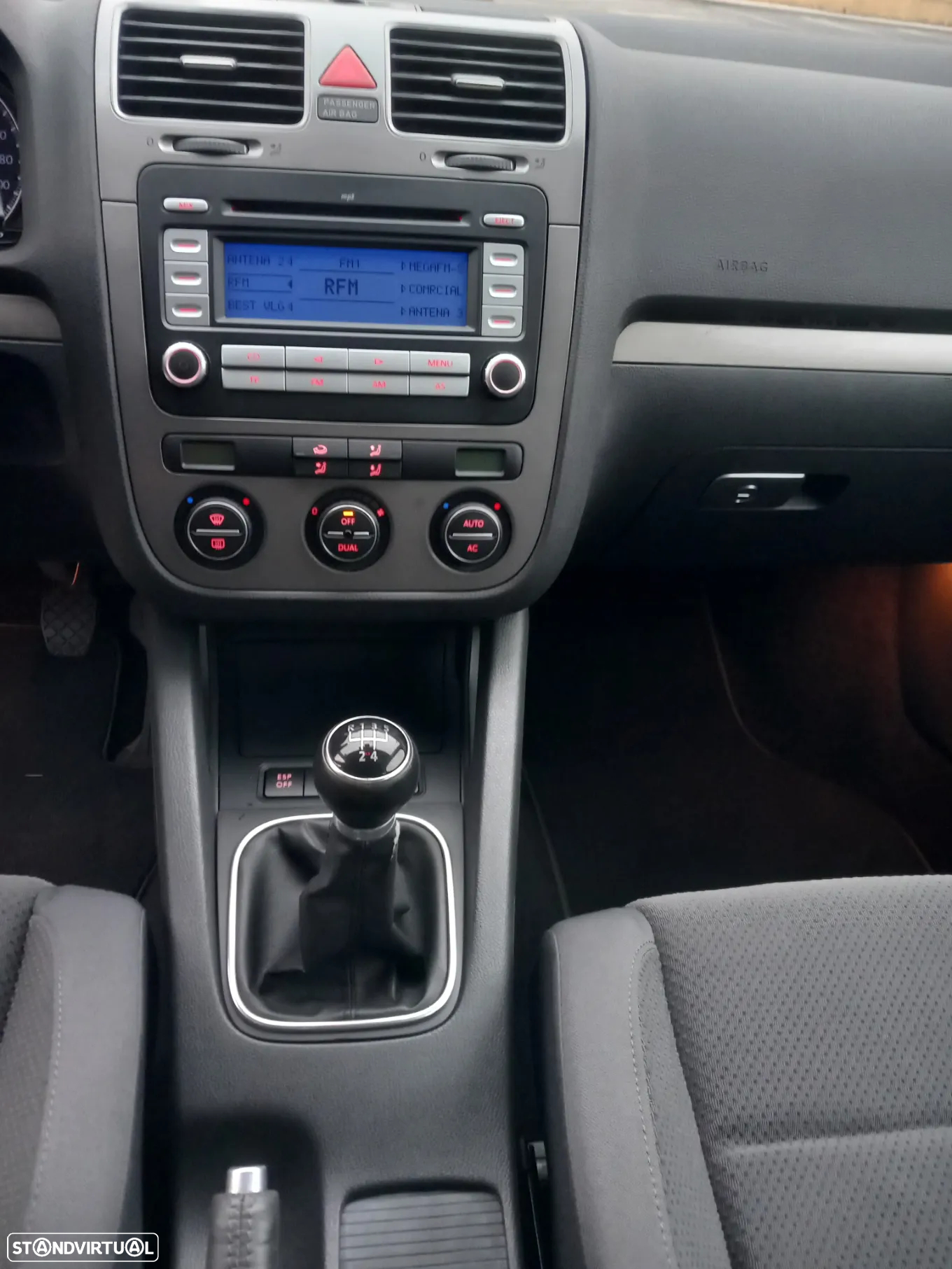 VW Golf 1.4i Confortline - 16