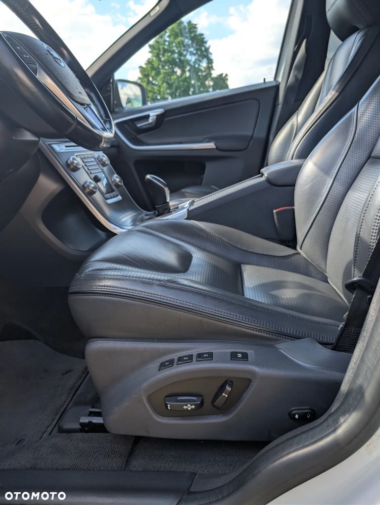Volvo XC 60 - 12