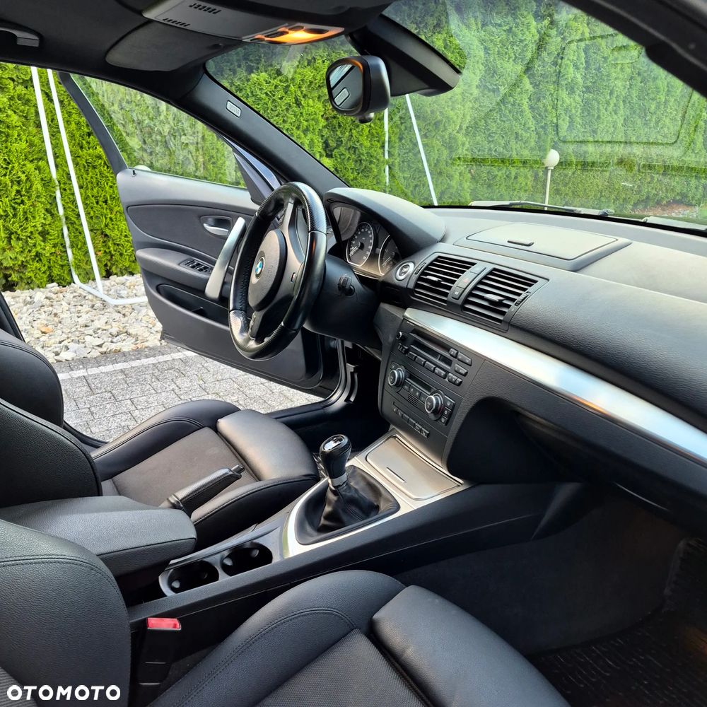 BMW Seria 1 - 12