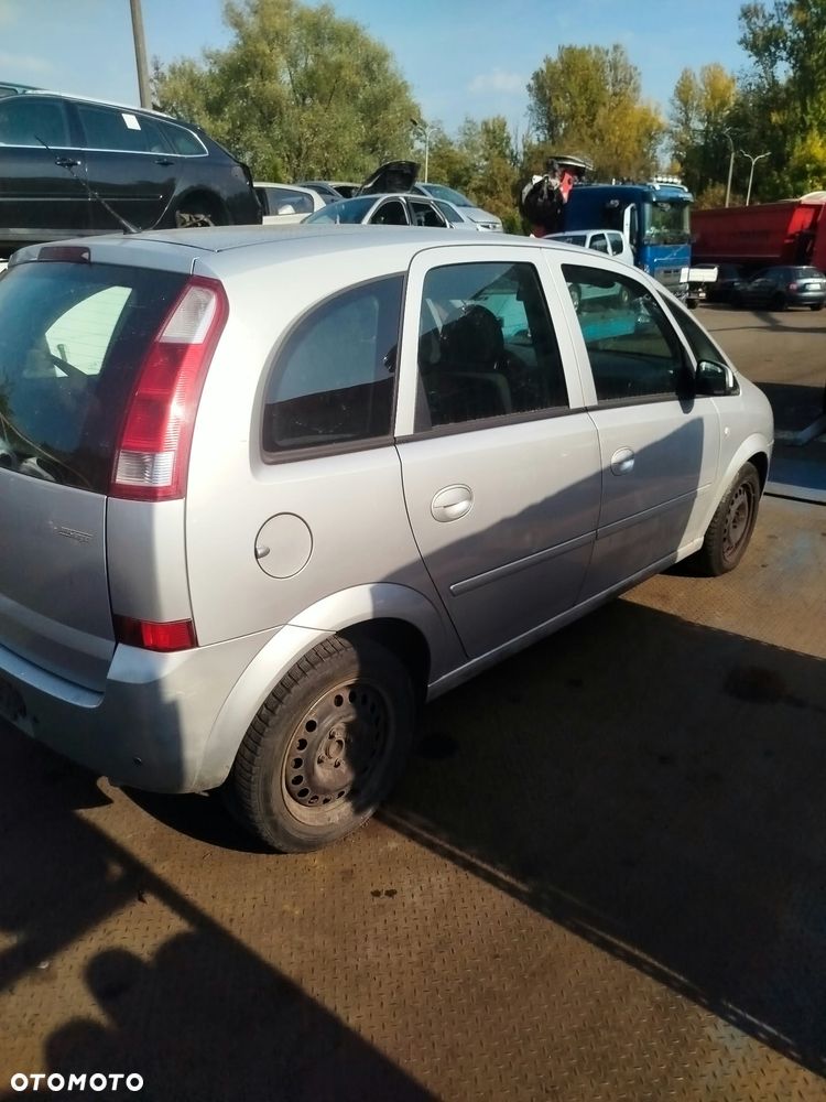 Opel Meriva A na  części. - 8