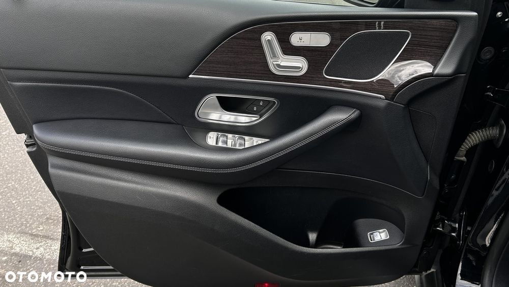 Mercedes-Benz GLE - 10